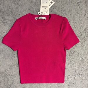 Zara Women's Fuchsia Short Sleeve Tee